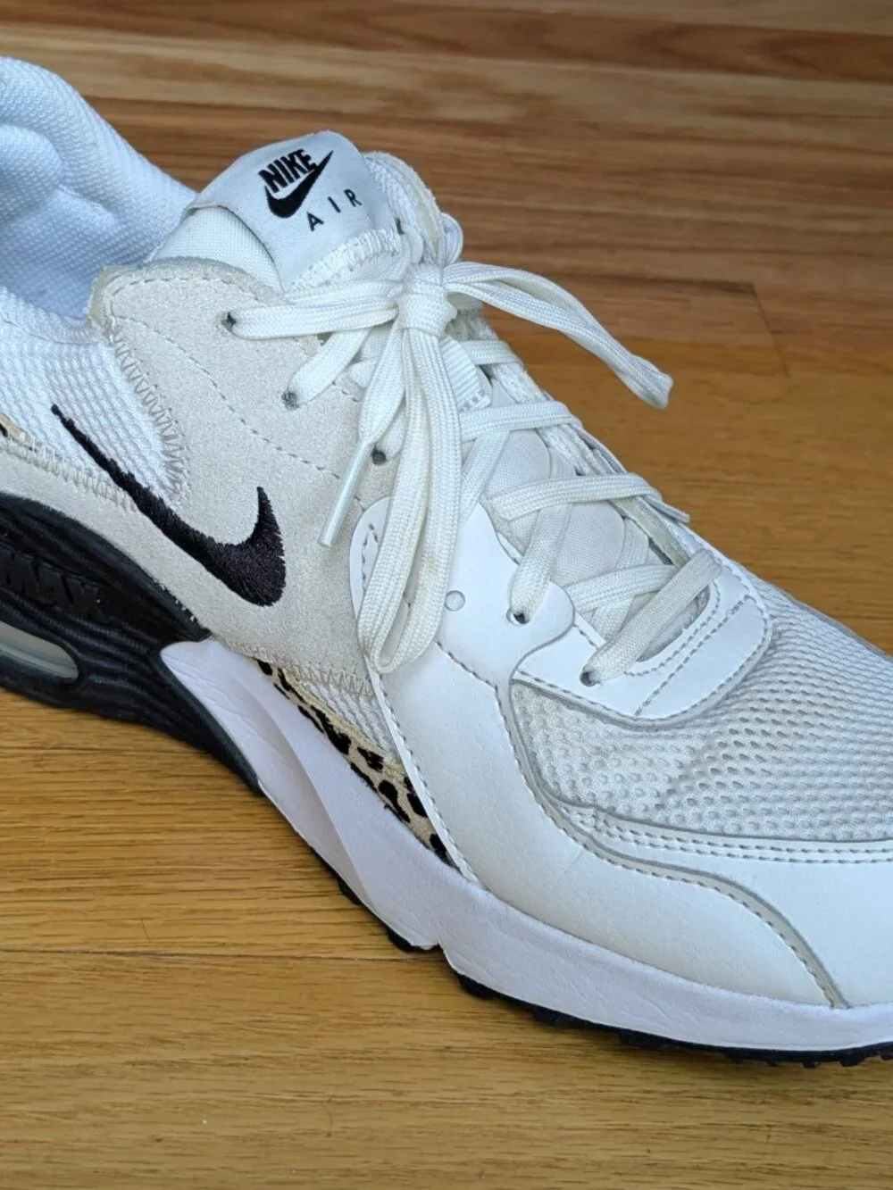 Nike Air Max Excee Leopard (women's 9)